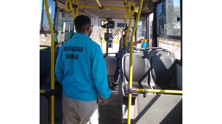 Continúan los controles de desinfección en colectivos